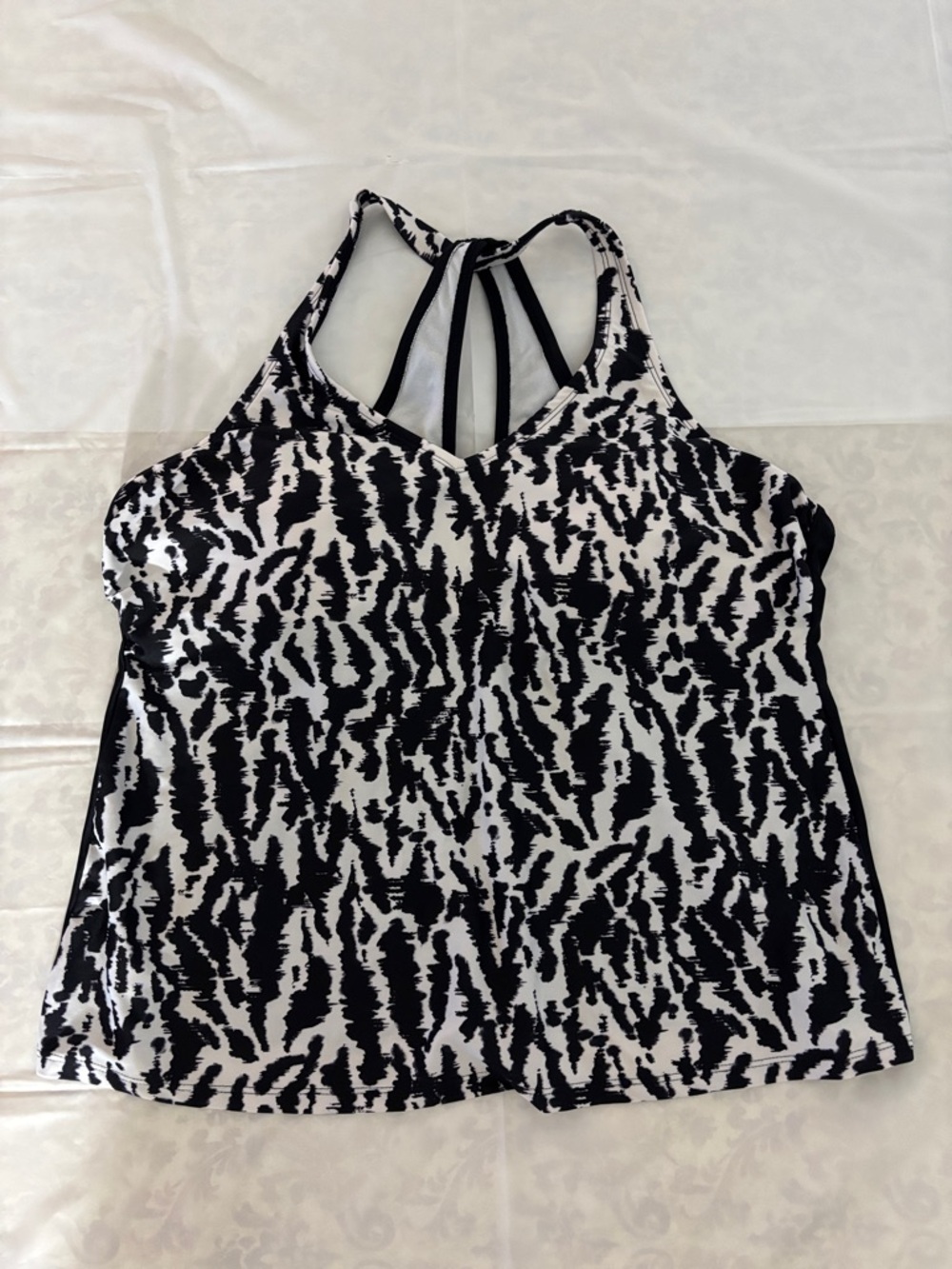 Xersion Black & White Strappy Racerback Tank